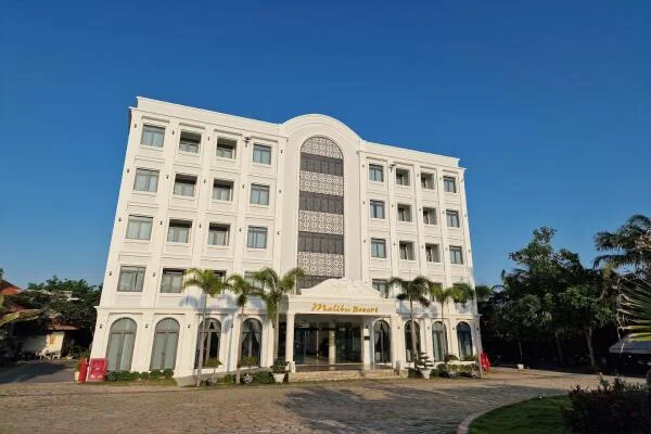 Malibu Resort Mũi Né: Vị trí, kiến trúc, kinh nghiệm đặt phòng và đơn vị uy tín