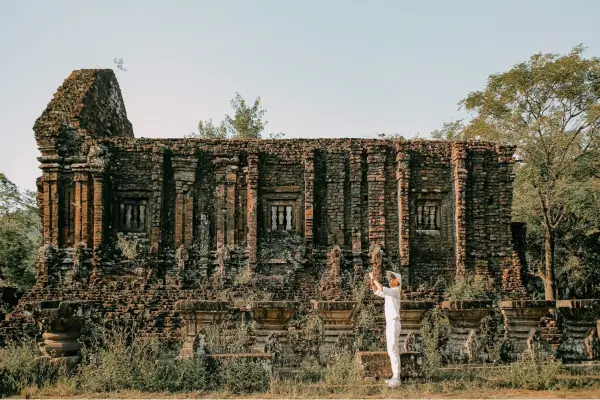 Khám phá thánh địa Mỹ Sơn thuận tiện từ Radisson Blu Hội An