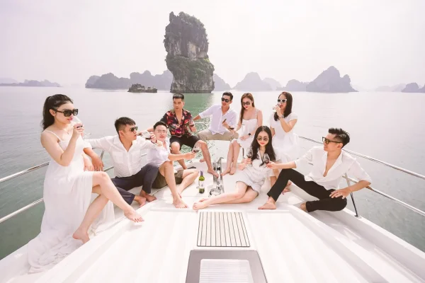 5 mẹo chọn tour Hạ Long cho gia đình tiết kiệm nhất cùng Phê Travel