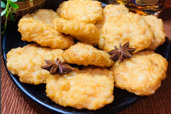 Tuyệt chiêu giã tay chả mực Hạ Long: Giữ trọn vị ngọt tự nhiên