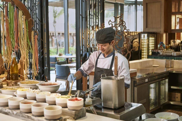 The Islander – Mövenpick Resort Waverly Phu Quoc: Hành trình ẩm thực đẳng cấp bên bờ biển