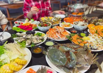 Thực đơn tour Nha Trang 3 ngày 2 đêm: Có hải sản không? Ăn ở đâu ngon?
