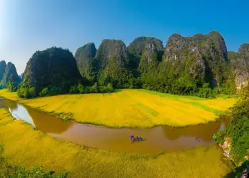 Khám phá top resort Ninh Bình giữa đồng lúa đẹp như tranh cho kỳ nghỉ lãng mạn