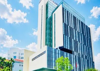 Top 5 Khách Sạn Gần Biển Trà Cổ Đẹp Và Mới Nhất