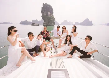 5 mẹo chọn tour Hạ Long cho gia đình tiết kiệm nhất cùng Phê Travel