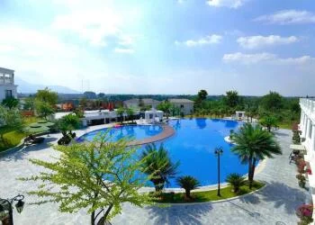 Cập nhật bảng giá phòng Glory Resort chỉ từ 6xx/người