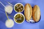Bánh mì xíu mại Đà Lạt: Điểm tâm không thể bỏ qua
