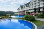 Khách sạn 5 sao Đà Lạt có hồ bơi nước ấm: Tại sao đây là tiêu chí không thể bỏ qua khi đặt phòng?