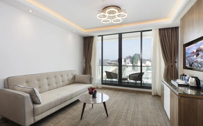 Ocean Front Anh Nguyễn Nha Trang booking