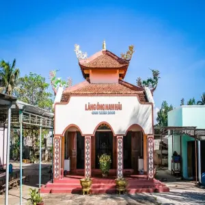 lang-ong-nam-hai-binh-hung-2