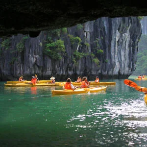 cheo-kayak-halong-2