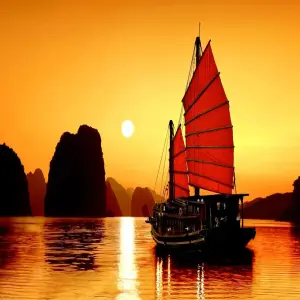 tour-ha-long-sung-sot-titop-trong-ngay-6