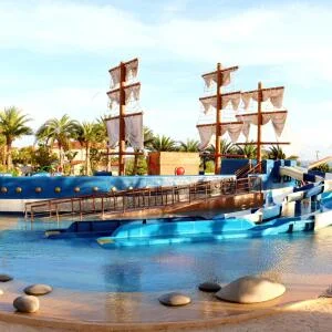 centara-mirage-resort-mui-ne-phong-cach-dia-trung-hai-3-1