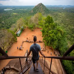 review-tour-di-sri-lanka