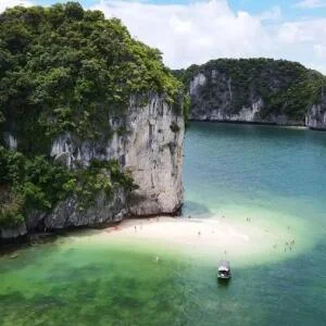 cheo-thuyen-kayak-ha-long-dao-ba-trai-dao