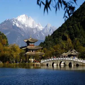 tay-ho-truung-quoc-1