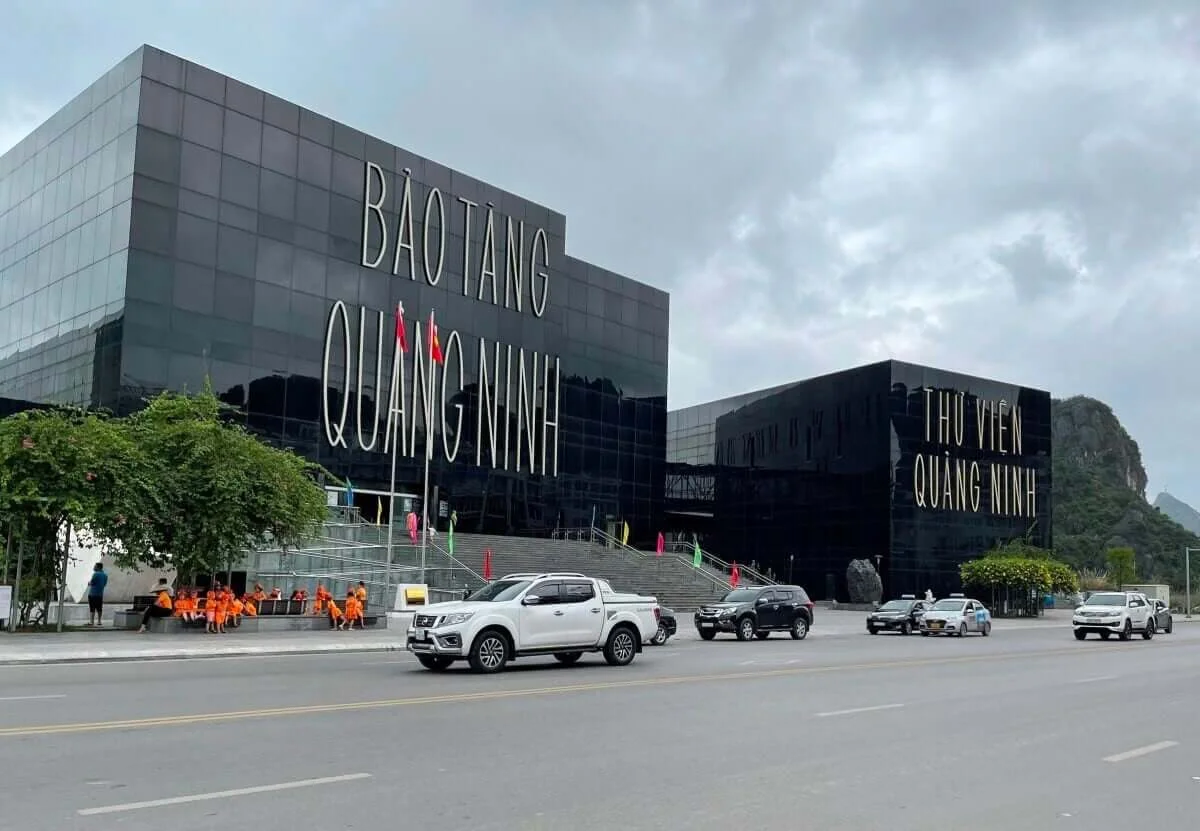 Kinh nghiệm ăn gì, chơi gì, đặt phòng tại khách sạn Yoko Onsen Quang Hanh và khu vực lân cận