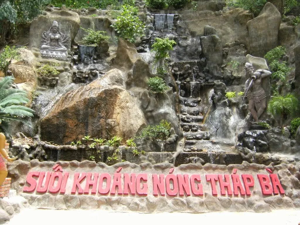Tour Đà Lạt Nha Trang 4 ngày 3 đêm: Lịch trình, điểm nổi bật, giá bán, kinh nghiệm du lịch & đơn vị uy tín