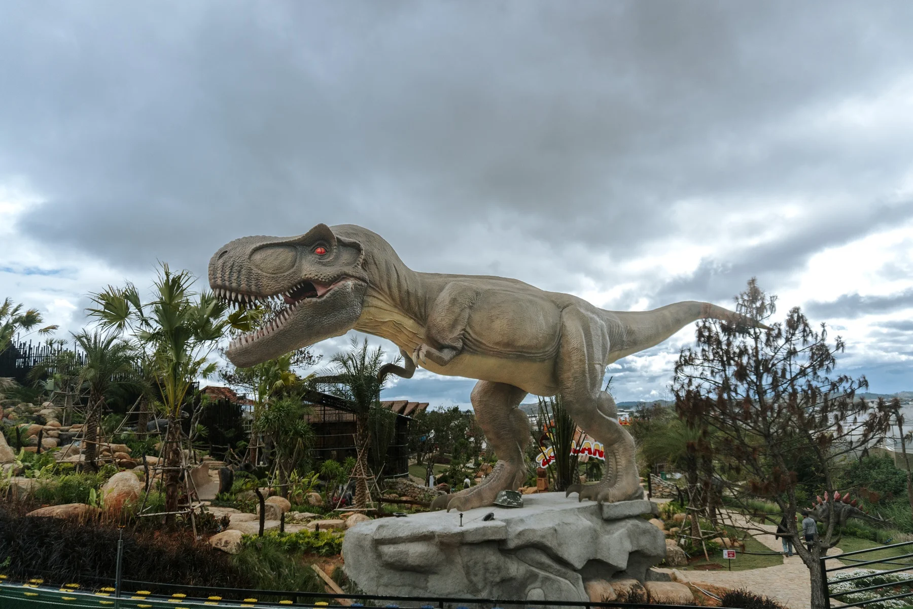 Tour Đà Lạt 3 ngày 2 đêm – Chiêm bái bảo tháp kinh luân Samtenhill