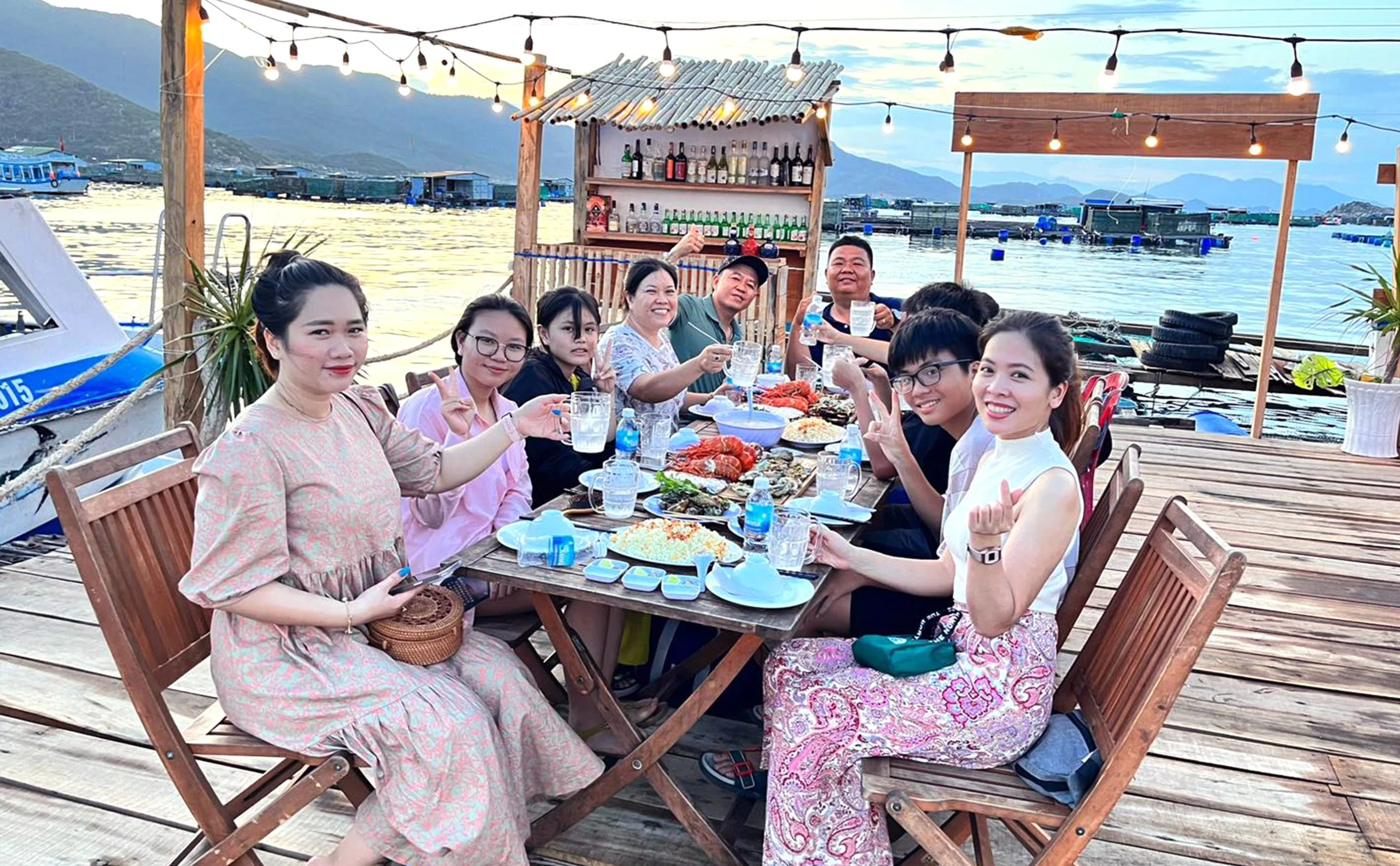 Tour Nha Trang 2 ngày 1 đêm: Lịch trình, điểm nổi bật, giá bán, kinh nghiệm du lịch & đơn vị uy tín giá rẻ