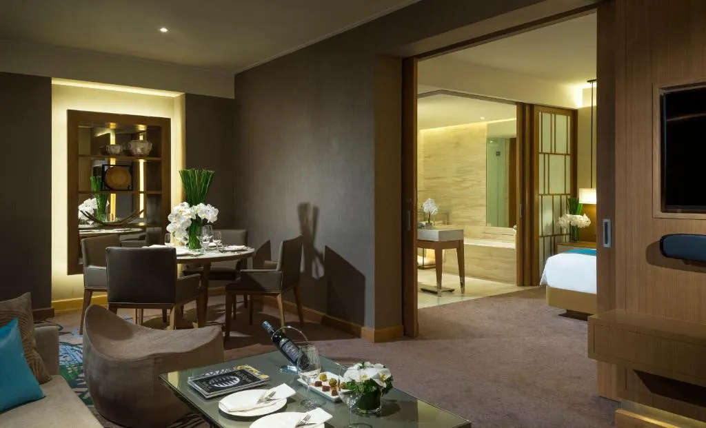 goi-y-don-vi-uy-tin-dat-phong-khach-san-tai-nha-trang