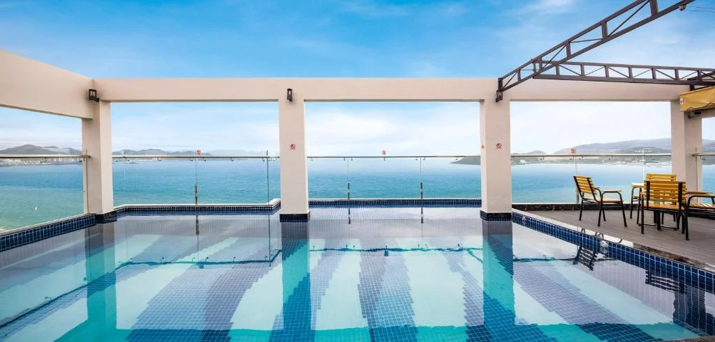 khach-san-imperial-nha-trang-10