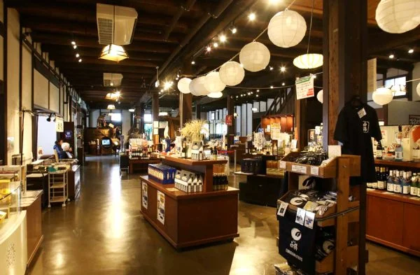 Bảo tàng rượu Sake Hakutsuru: Vị Trí, Sức Hút, Điểm Tham Quan & Kinh Nghiệm Cần Biết