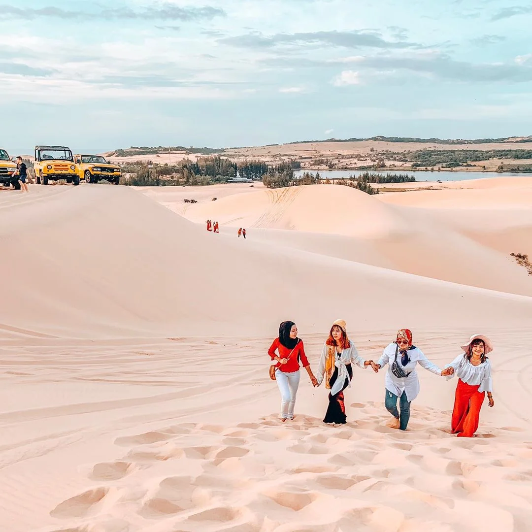 Tour Mũi Né 2 ngày 1 đêm: Lịch trình, điểm nổi bật, giá bán, kinh nghiệm du lịch & đơn vị uy tín