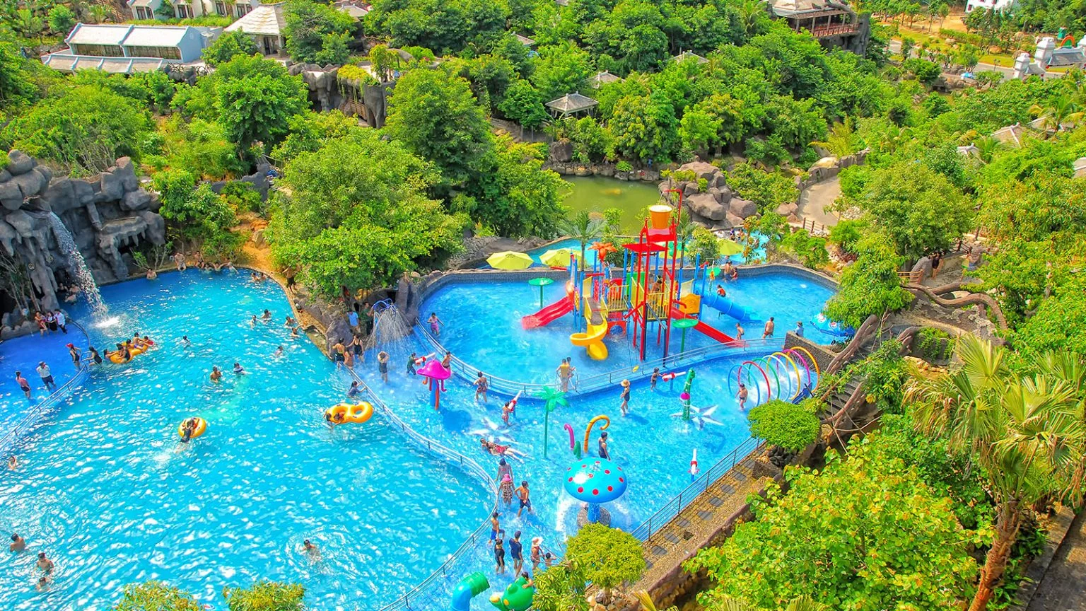 Tour Núi Thần Tài 1 ngày