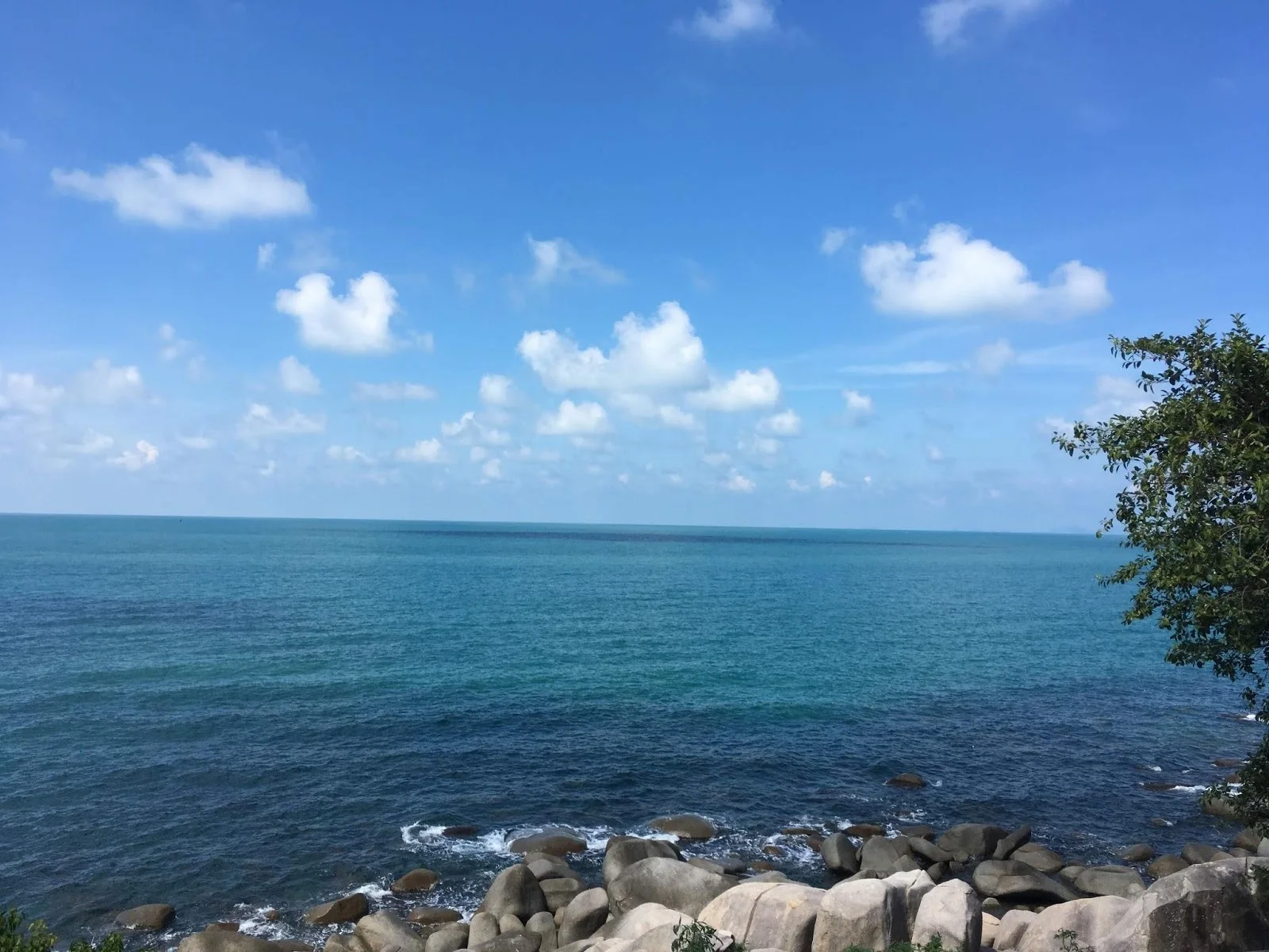 thoi-gian-dep-nhat-o-dao-hon-son