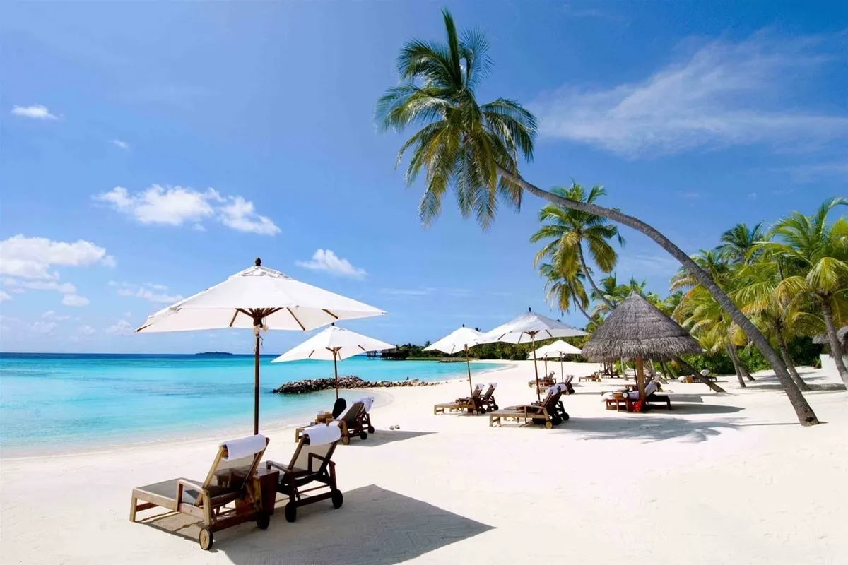 Tour Điệp Sơn Nha Trang: Lịch trình, điểm nổi bật, giá bán, kinh nghiệm du lịch & đơn vị uy tín