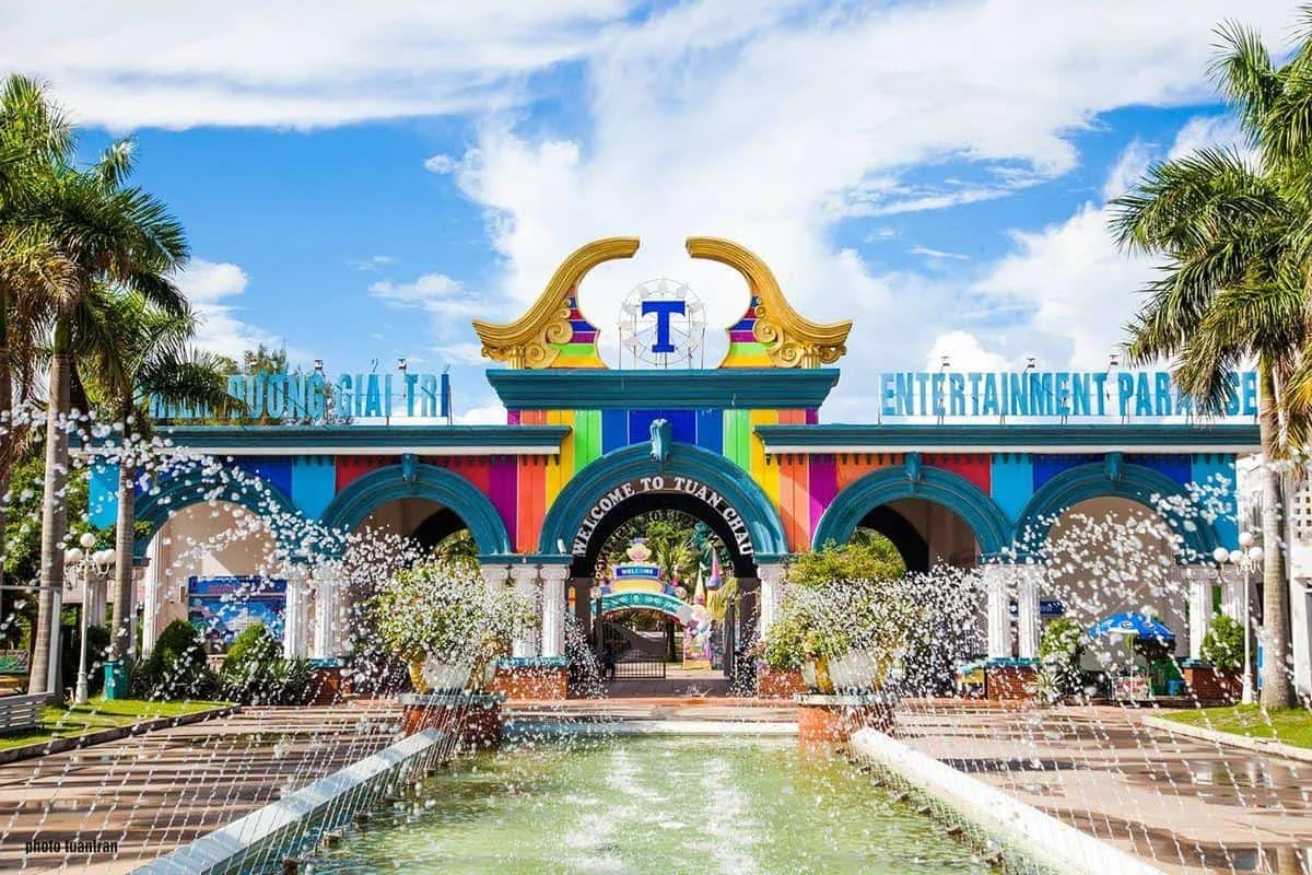 1_su_doc_dao_cua_khu_vui_choi_tuan_chau_1_25b6fb193b