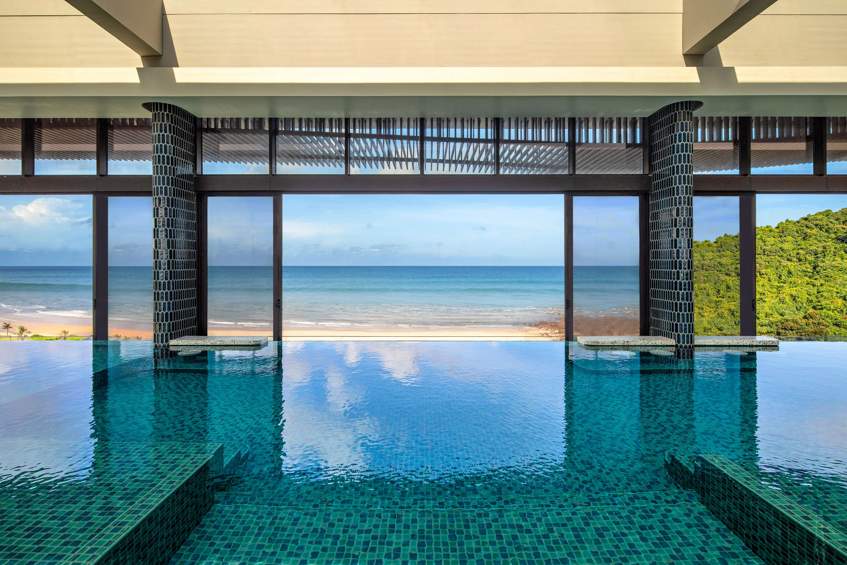 Giá phòng và thông tin chi tiết các hạng phòng tại Angsana Quan Lạn