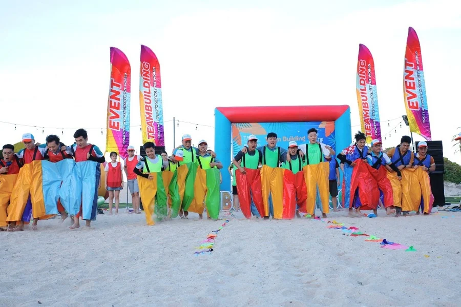 Team building Hạ Long: địa điểm, các hoạt động, chi phí, kinh nghiệm và đơn vị tổ chức