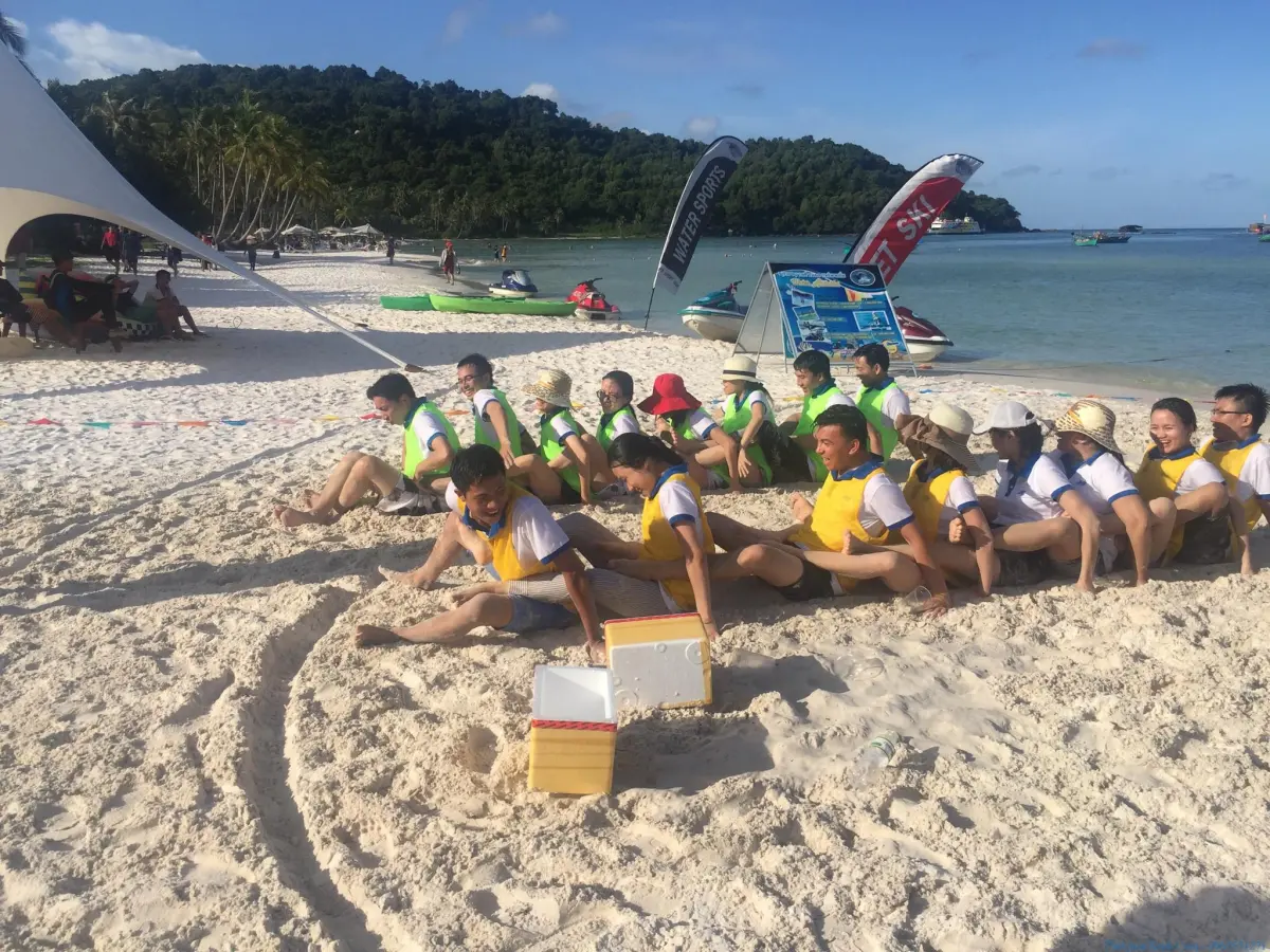 Team building Vân Đồn: địa điểm, các hoạt động, chi phí, kinh nghiệm và đơn vị tổ chứcTeam building Vân Đồn: địa điểm, các hoạt động, chi phí, kinh nghiệm và đơn vị tổ chức