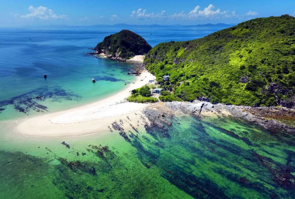 dao-co-to-quang-ninh-vay-goi-du-khach-bang-nhung-trai-nghiem-gi