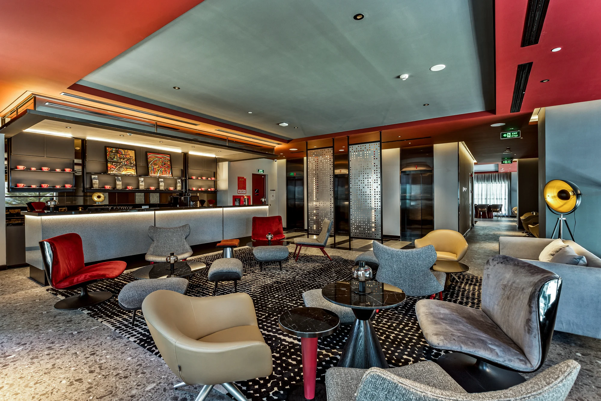 Giá phòng và thông tin chi tiết các hạng phòng tại Radisson Red