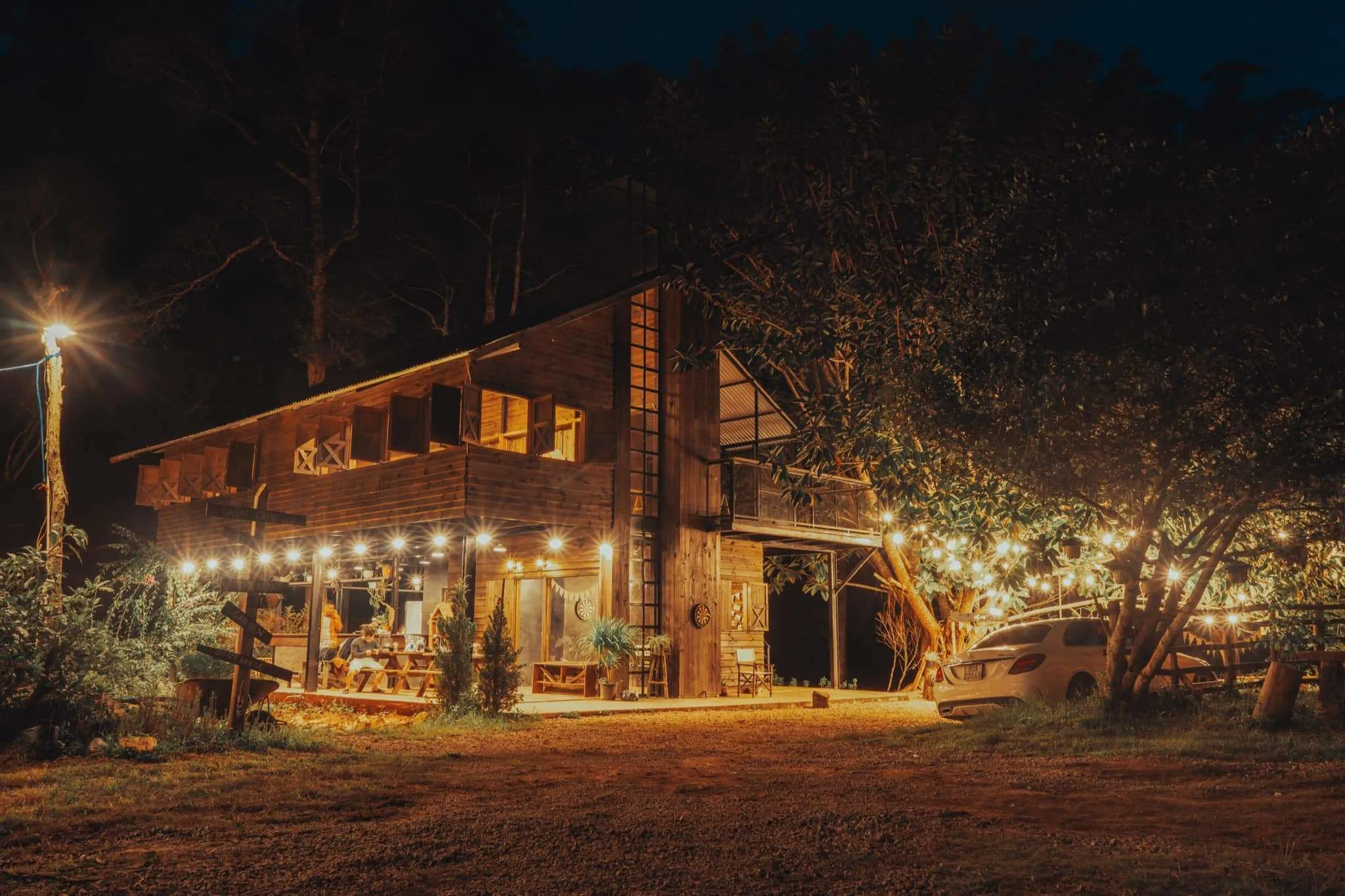 dalat-camp-thu-hut-gioi-tre-bang-phong-cach-cam-trai-ket-hop-nong-trai-sinh-thai-moc-mac-ra-sao