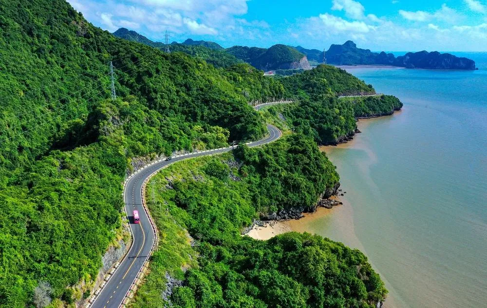 tai-sao-du-lich-bien-mien-bac-lai-mang-mot-suc-hut-dac-biet-so-voi-cac-vung-mien-khac