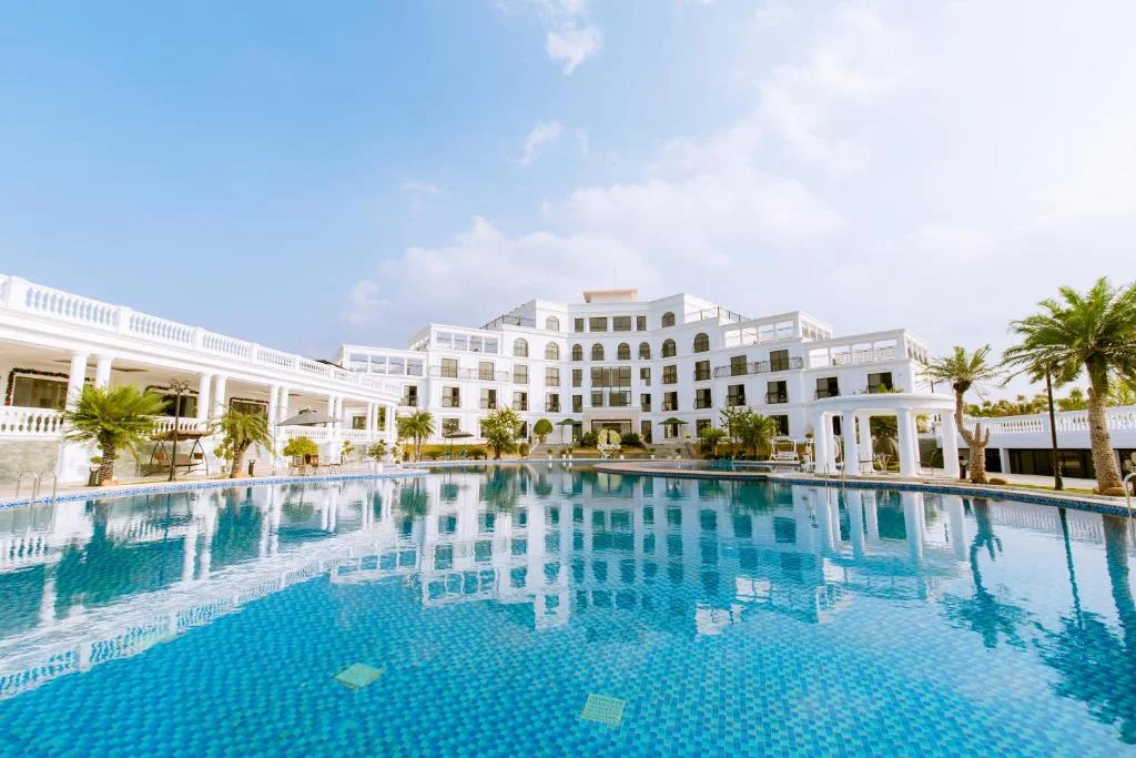 Glory resort: Không gian tổ chức họp lớp và trải nghiệm nghỉ dưỡng tuyệt vời cho nhóm bạn