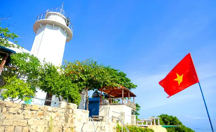 Kinh nghiệm du lịch Bình Hưng Vĩnh Hy từ A đến Z chi tiết nhất