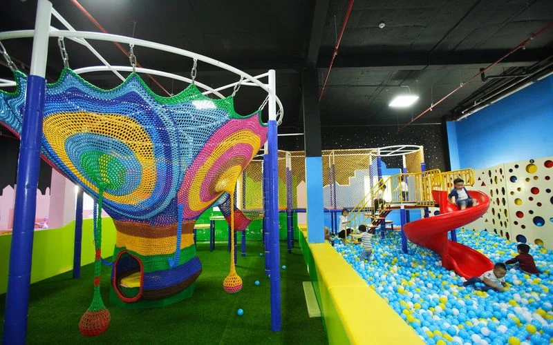 Review chi tiết khu vui chơi trong nhà (Kid's Center) 7.000m2 lớn nhất Đà Lạt của Ladalat hotel