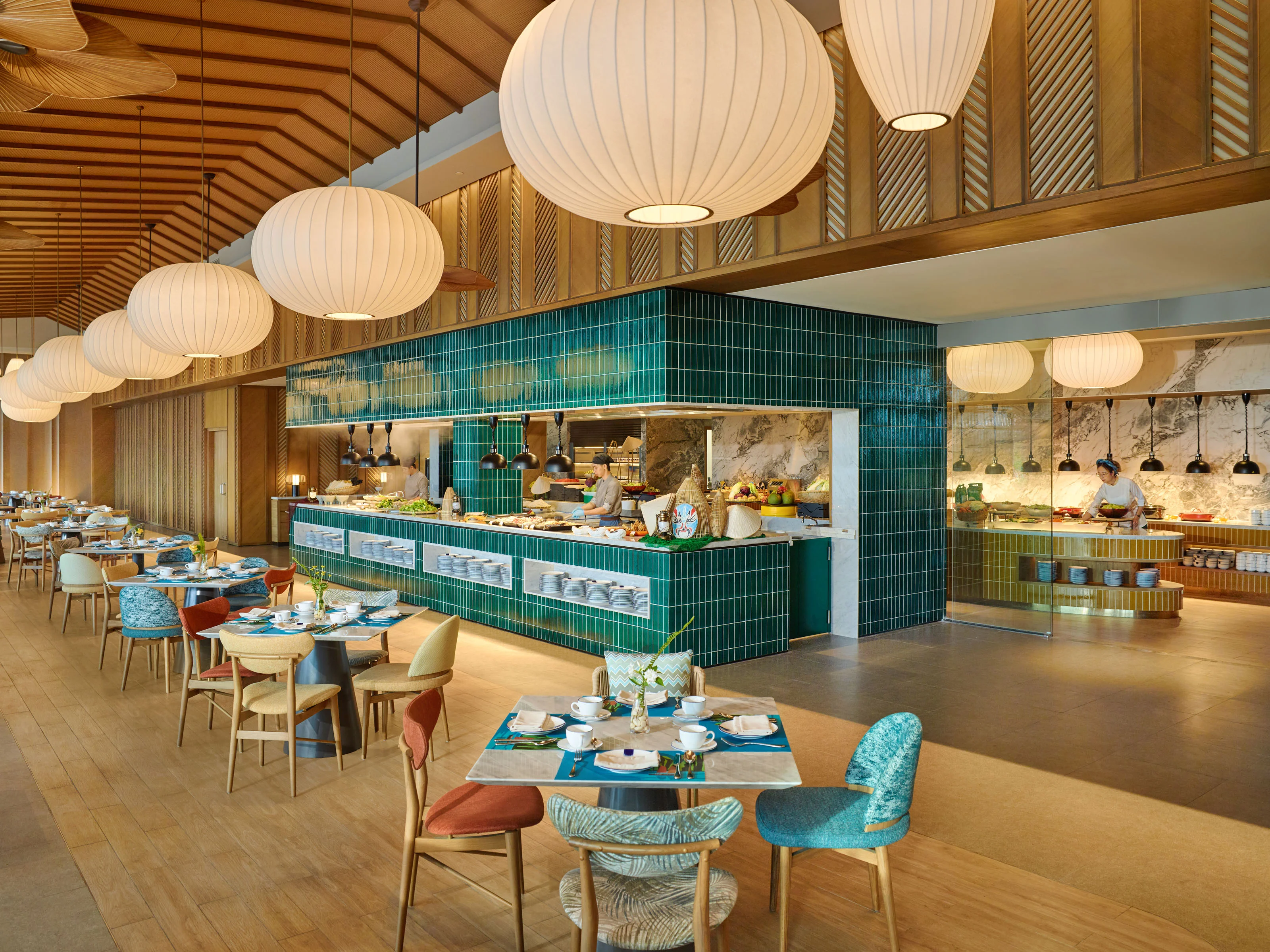 Ăn gì, chơi gì tại Angsana Quan Lạn và các khu vực lân cận