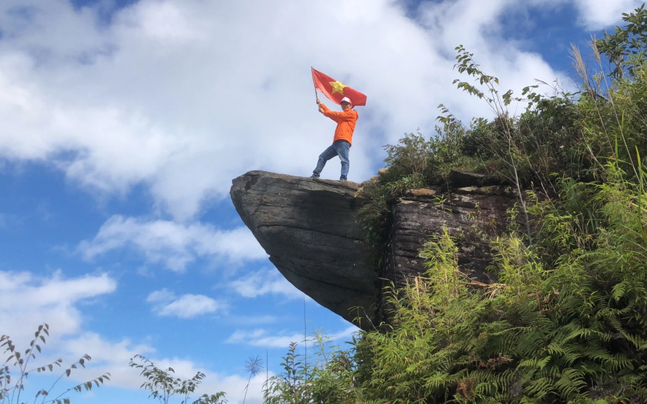 Chillout Village Tà Xùa: Vị trí, tiện ích, giá bán, kinh nghiệm đặt phòng & đơn vị uy tín