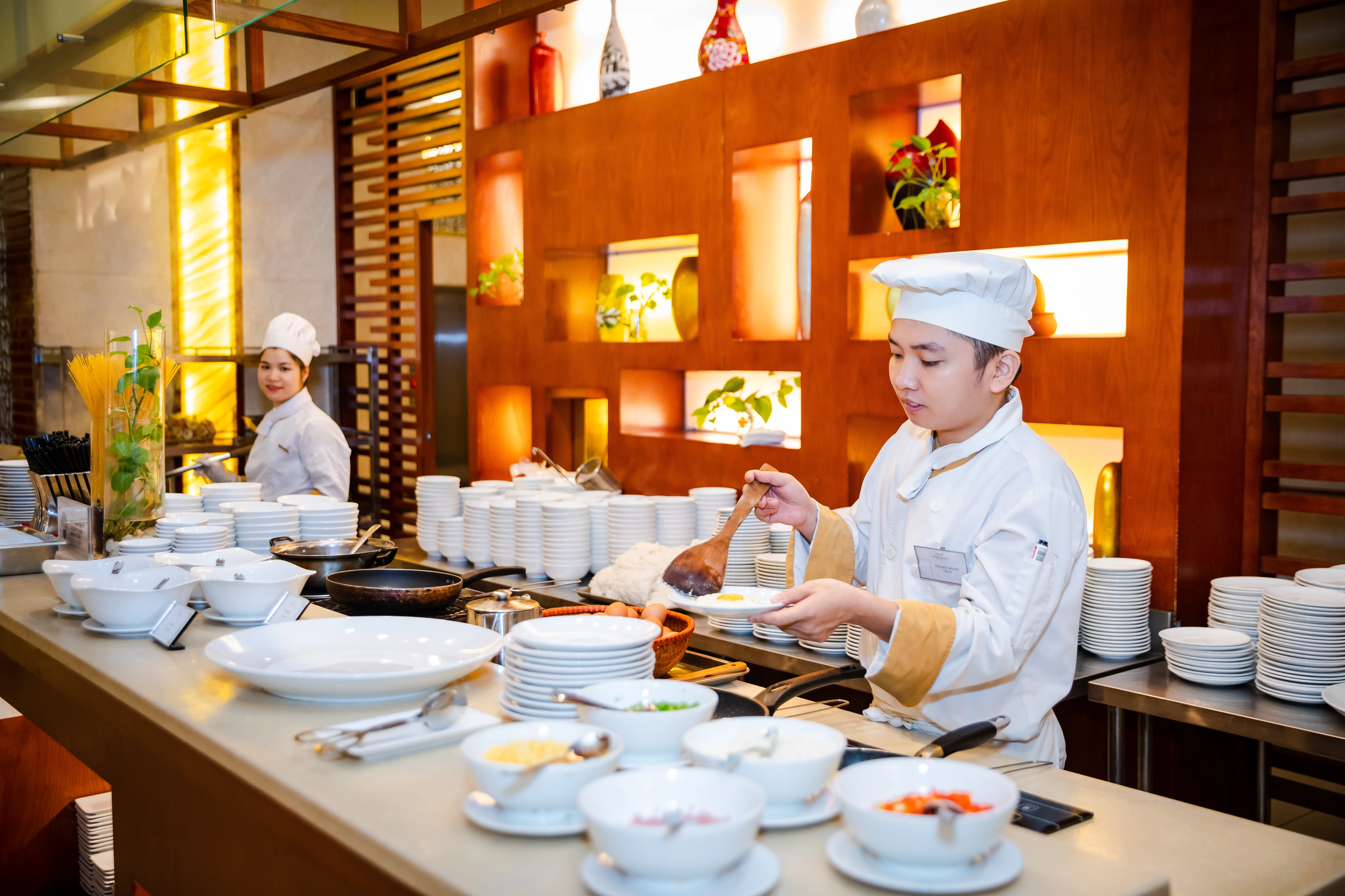 Nha-hang-Thien-Mai-va-tinh-hoa-am-thuc-vung-Vinh