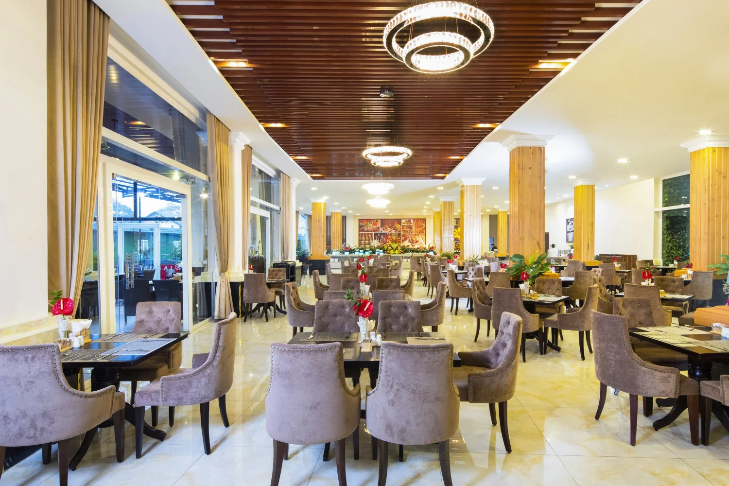 Review chi tiết khu vui chơi trong nhà (Kid's Center) 7.000m2 lớn nhất Đà Lạt của Ladalat hotel