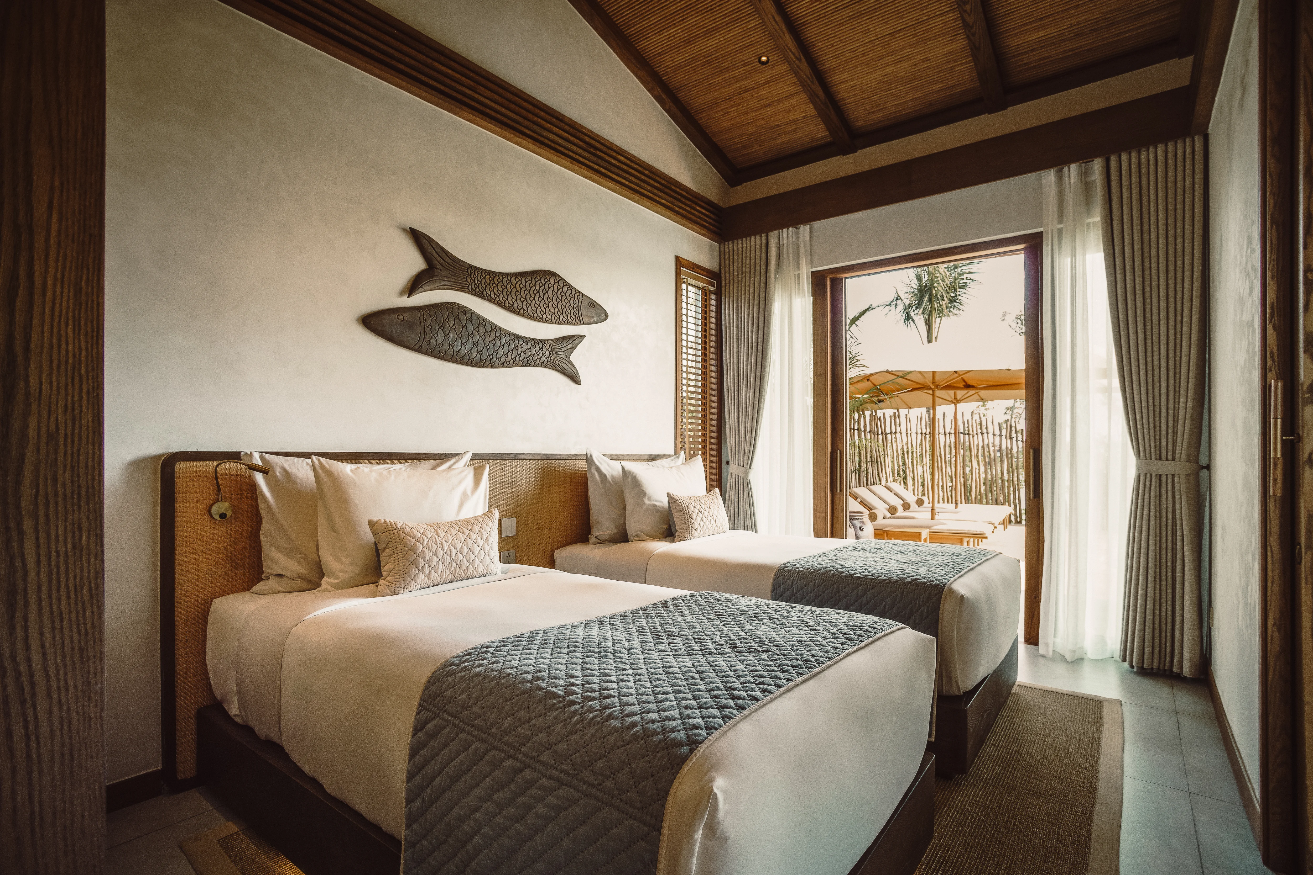 river-family-villa-bedroom-twin-2-namia-river-retreat-slh