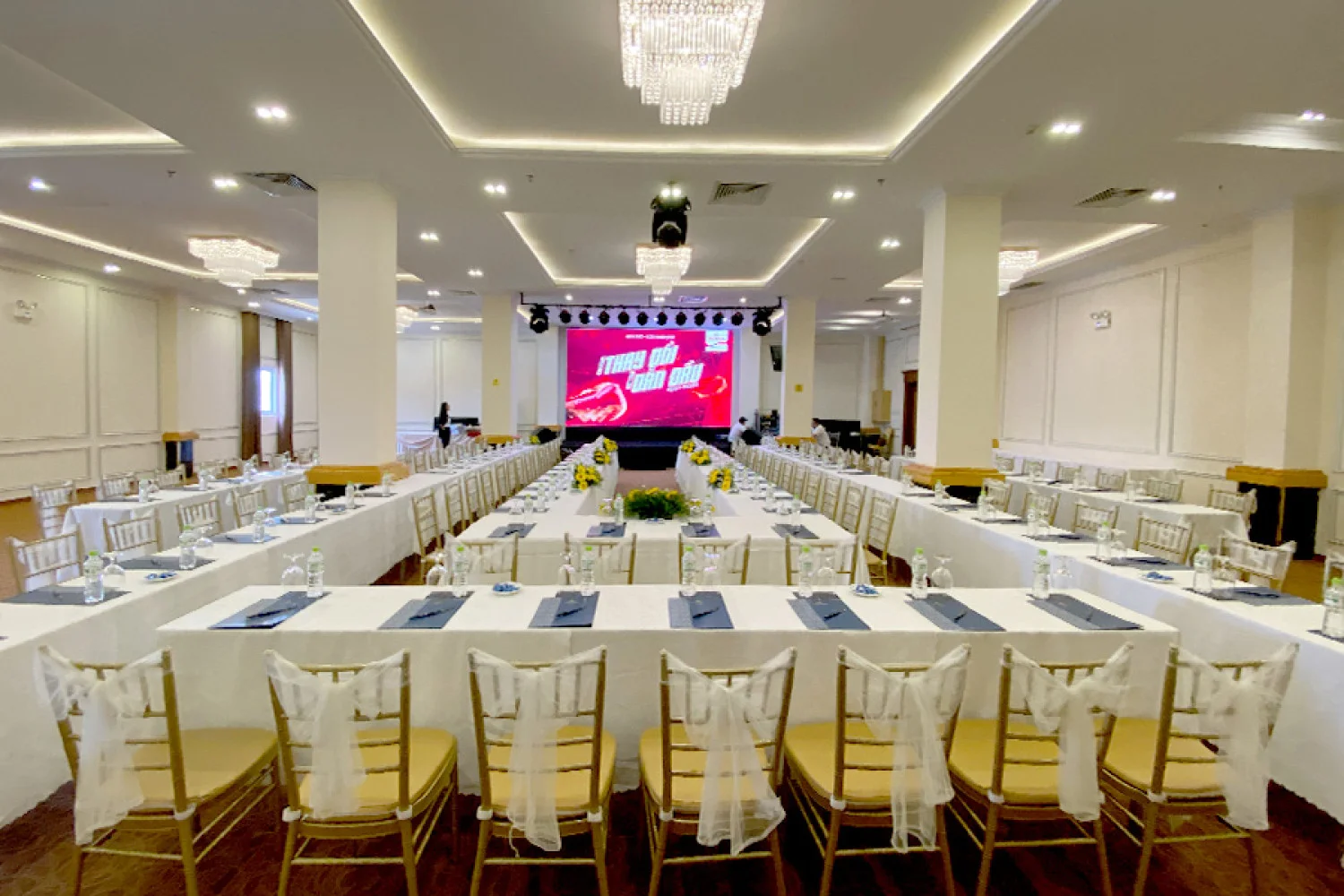 Tổ chức MICE và Team Building tại Ladalat cho doanh nghiệp trên 500 khách