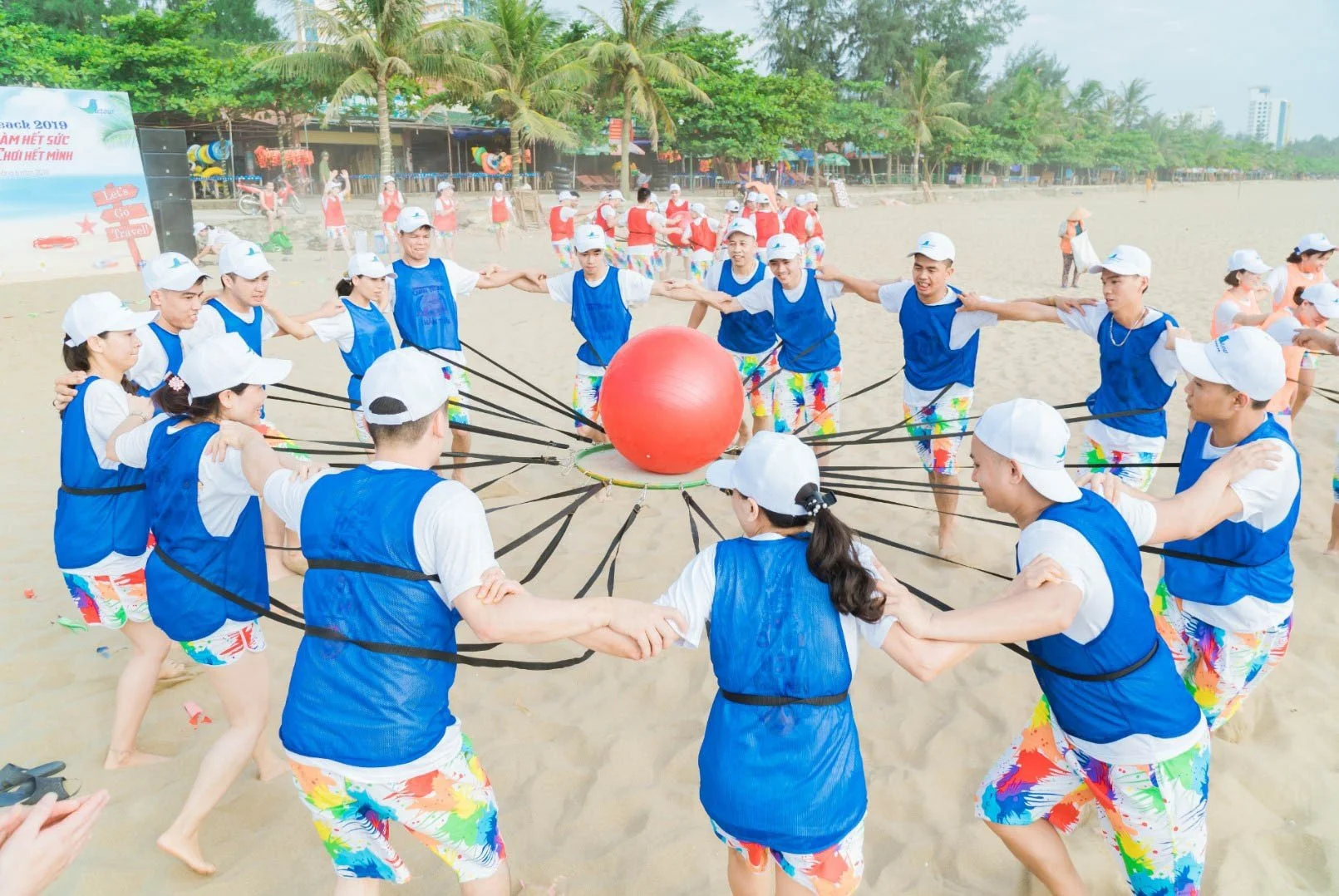 Team building Vân Đồn: địa điểm, các hoạt động, chi phí, kinh nghiệm và đơn vị tổ chức