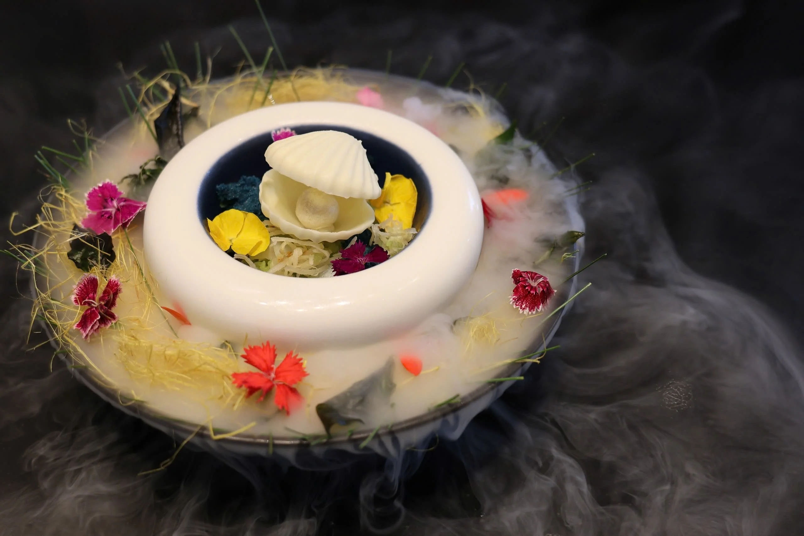 Hành trình ẩm thực từ địa phương đến tinh hoa thế giới tại InterContinental Ha Long Bay Resort